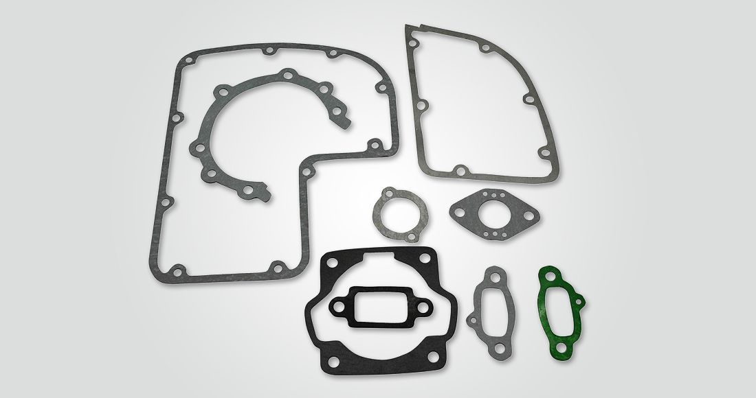 Cylinder Muffler Crankcase Oil Tank Gasket Set For 070 090 Chainsaw gaskets